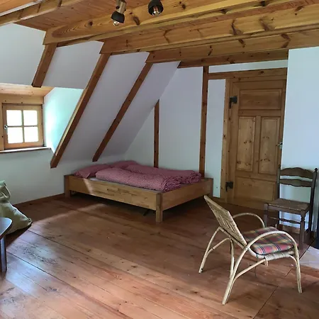 Nyaraló Alleinlage In Der *
